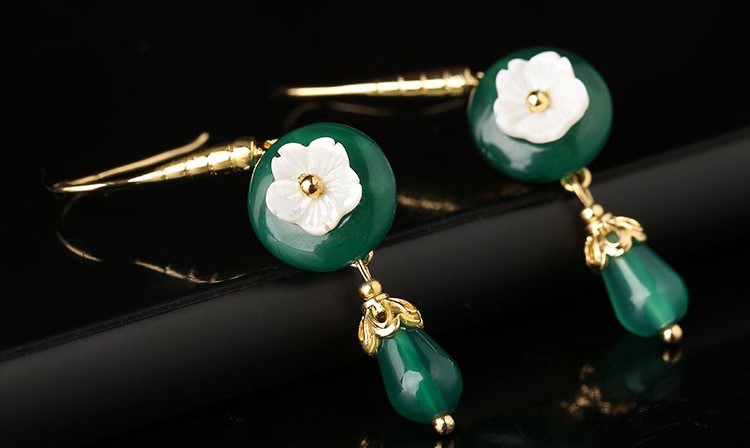 復(fù)古小花朵綠瑪瑙耳環(huán)，古風(fēng)文藝復(fù)古首飾