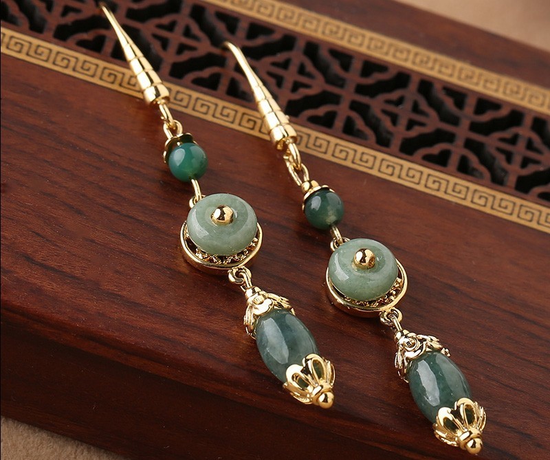氣質(zhì)翡翠吊墜耳環(huán)，古風(fēng)古典首飾