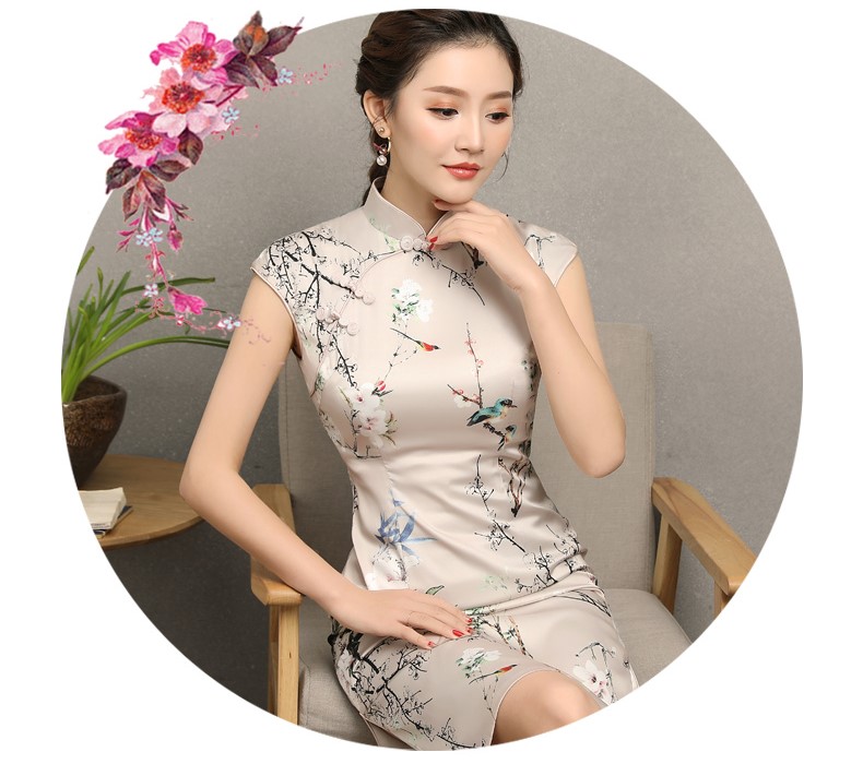 杏色曉鶴印花旗袍，時(shí)尚淡雅旗袍裙