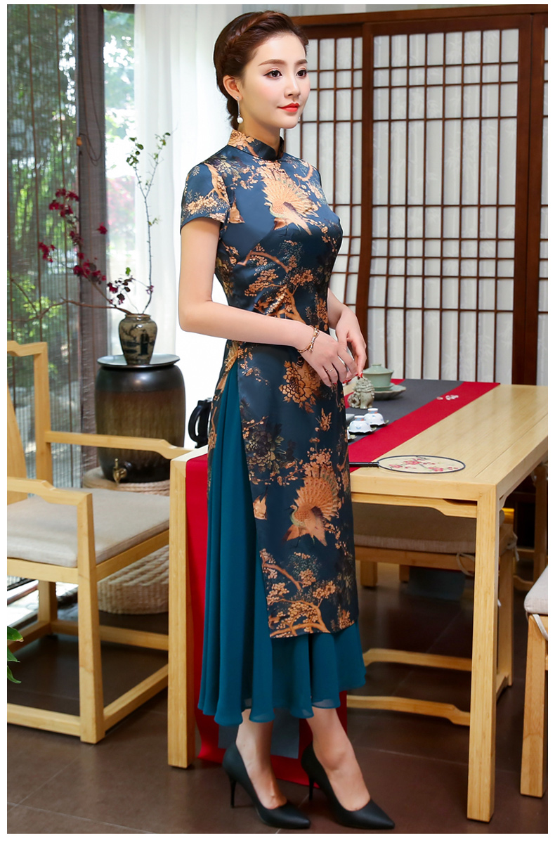 吉祥孔雀圖旗袍，福連文苑奧黛旗袍裙