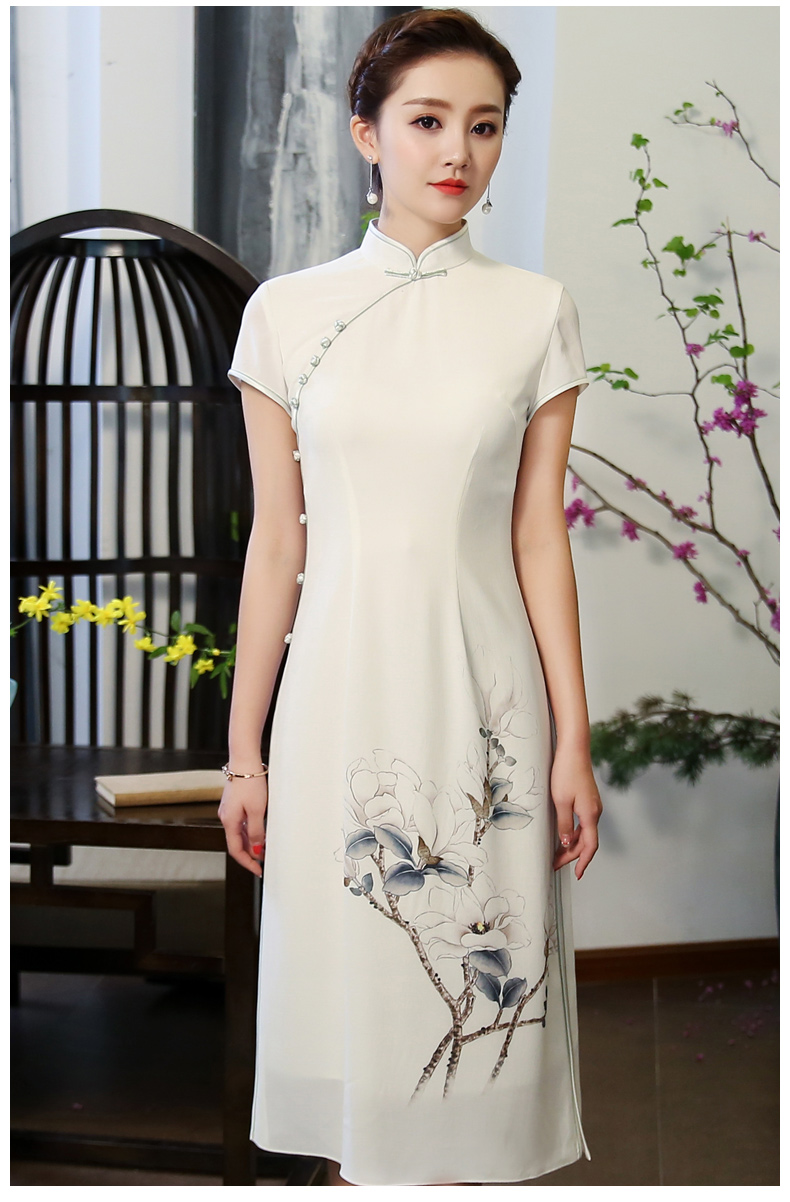 玉蘭花圖旗袍，素雅奧黛風旗袍裙