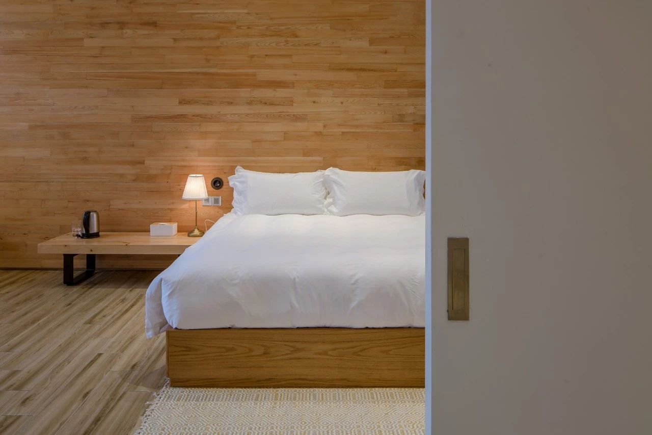 九熹·大樂(lè)之野，流水的大樂(lè)之野鐵打的小白墻