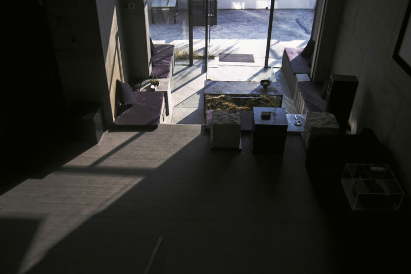 3個水泥灰時尚民宿：一種最本質的美感