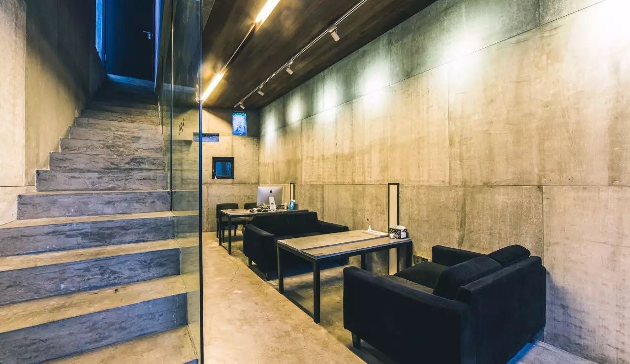 3個水泥灰時尚民宿：一種最本質的美感