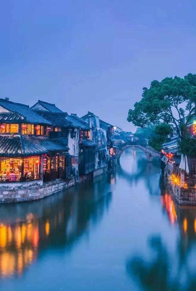 古鎮(zhèn)情懷：30個古鎮(zhèn)愿有人與你一起踏足！