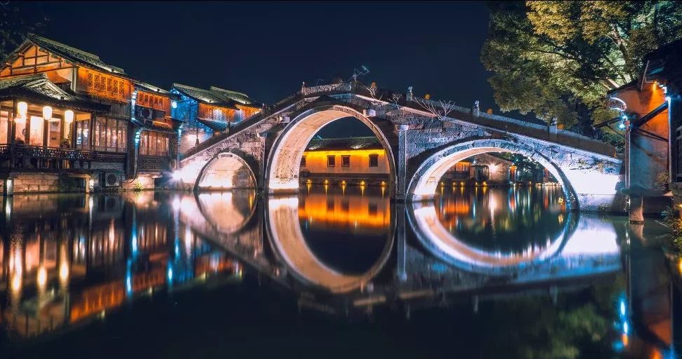 古鎮(zhèn)情懷：30個古鎮(zhèn)愿有人與你一起踏足！