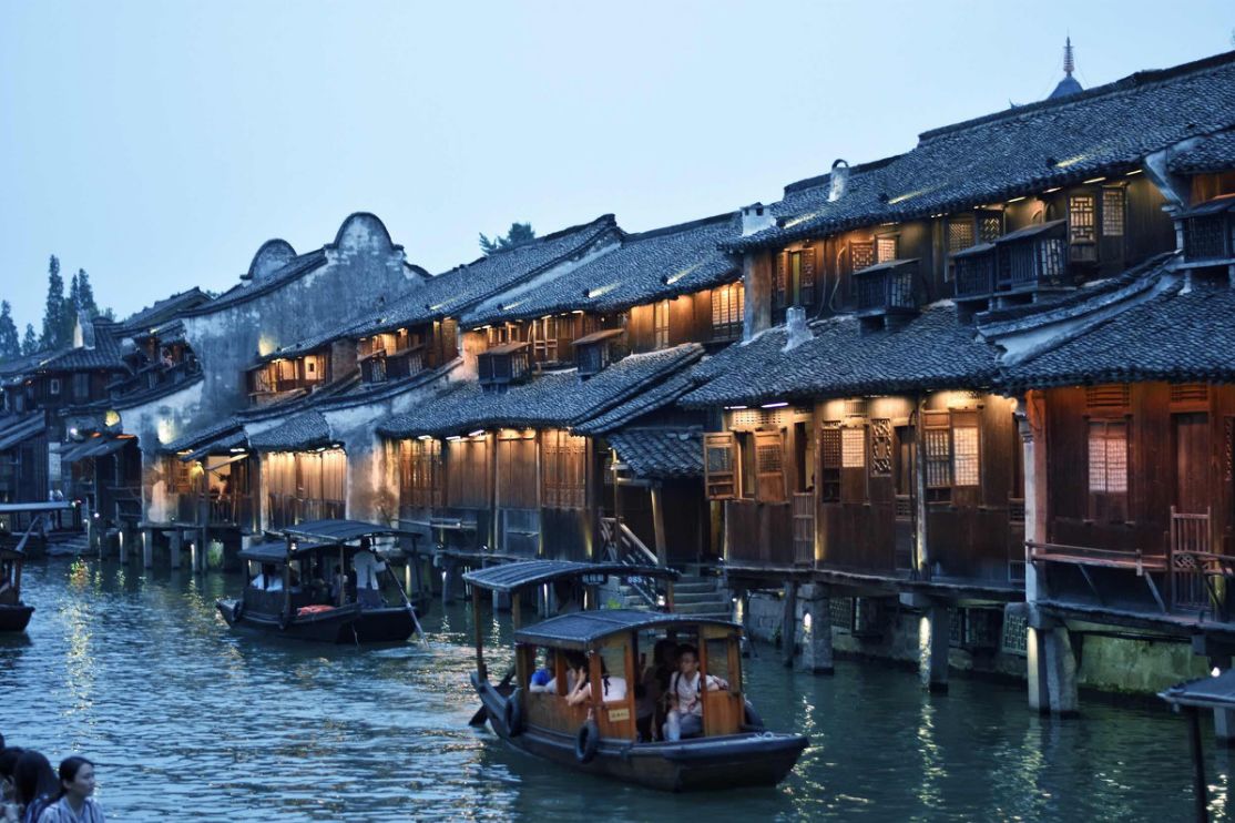 古鎮(zhèn)情懷：30個古鎮(zhèn)愿有人與你一起踏足！