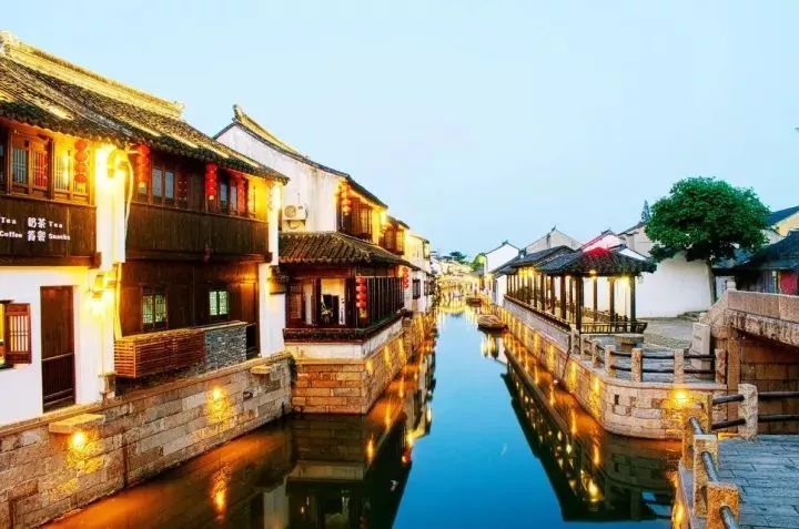 古鎮(zhèn)情懷：30個古鎮(zhèn)愿有人與你一起踏足！