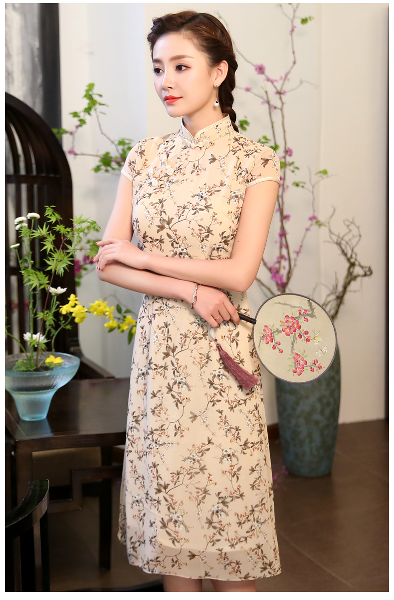 田園風(fēng)花聚旗袍，小碎花風(fēng)情旗袍裙!