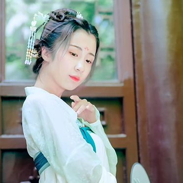 清新繡球花女生頭像，唯美古風(fēng)真人頭像