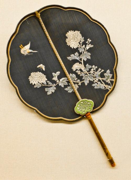 扇子輕搖，自古多風雅！