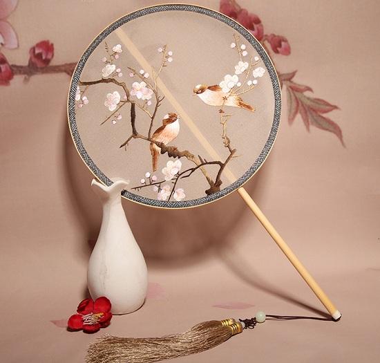 一把扇子風(fēng)情萬種：搖出最美的福連文苑！