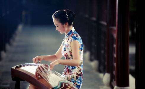樂器古箏的好處：鍛煉優(yōu)雅十足的氣質(zhì)！