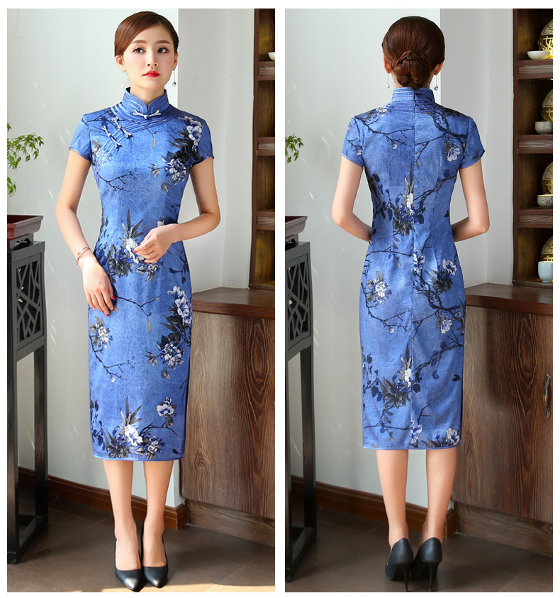 幽藍(lán)斜襟旗袍，優(yōu)雅迷人!