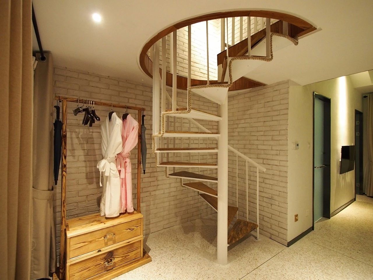 黃山·月棲溪，像老建筑經(jīng)時光沉淀越來有味道