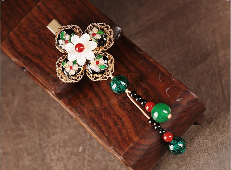 翠華春發(fā)夾，華麗典雅頭飾