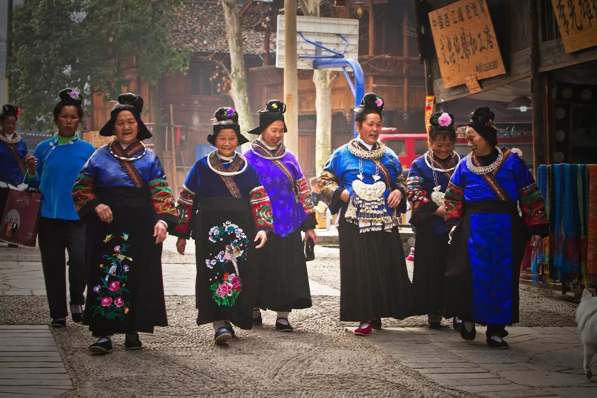 古鎮(zhèn)游玩，有一種說(shuō)走就走的旅行