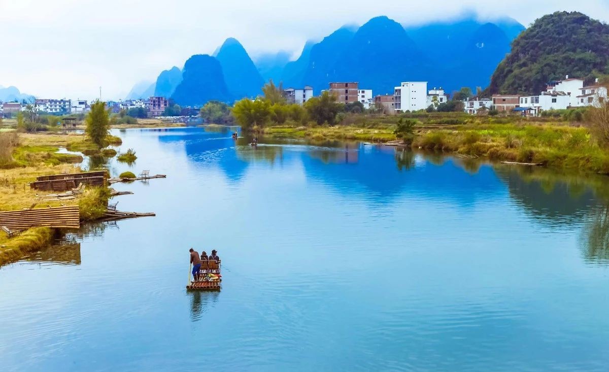 古鎮(zhèn)游玩，有一種說(shuō)走就走的旅行