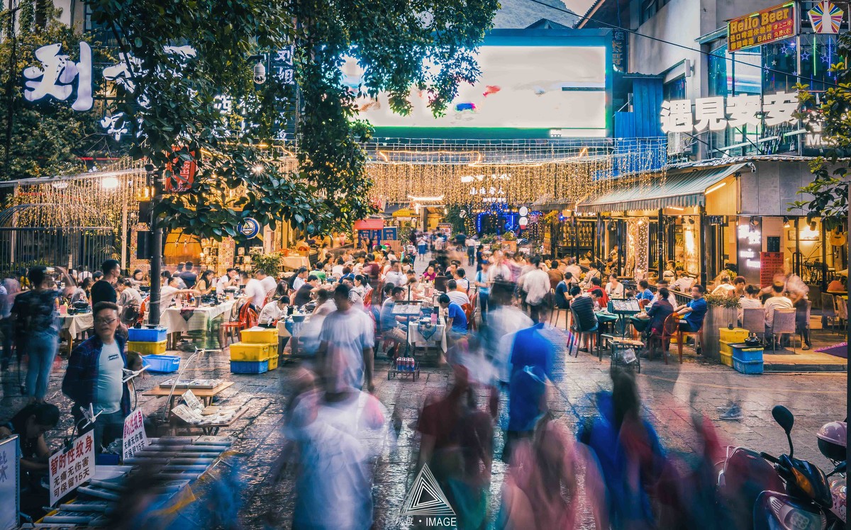 古鎮(zhèn)游玩，有一種說(shuō)走就走的旅行