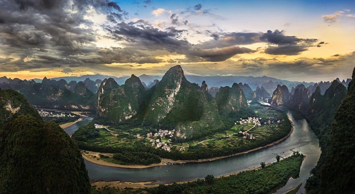 古鎮(zhèn)游玩，有一種說(shuō)走就走的旅行