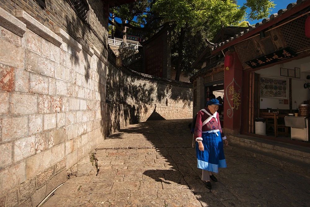 麗江·白馬里，千年古城化作最美背景