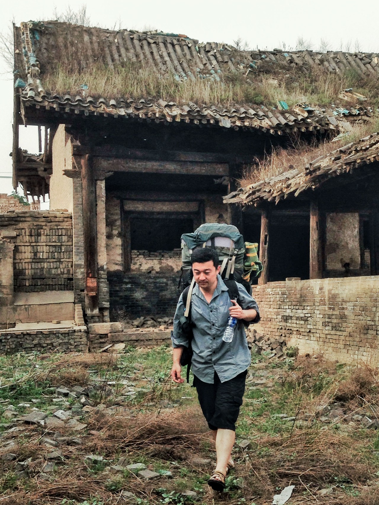 用繪畫記錄寺廟建筑：愛上了山西的古建筑