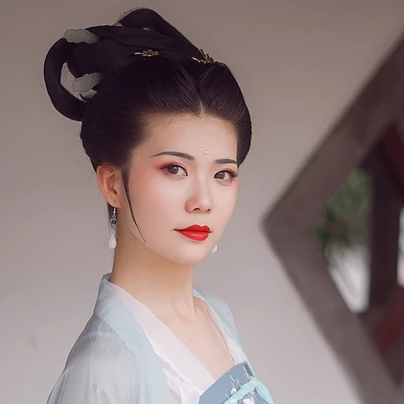 牡丹花女生頭像，唯美古風(fēng)真人頭像