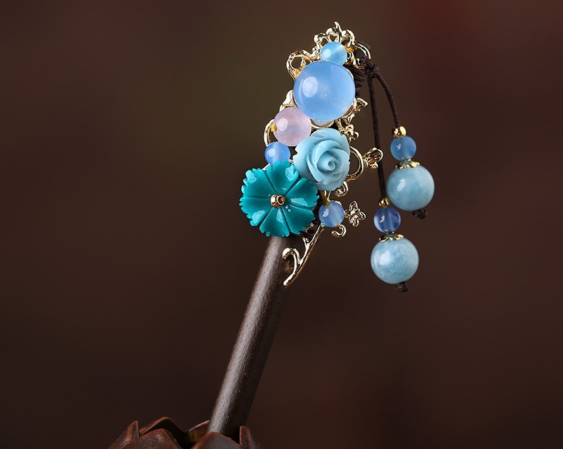 婉繡藍馨發(fā)簪，精致古典藍色頭飾