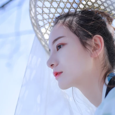 白衣斗笠古風頭像，仙氣飄然迷人眼!