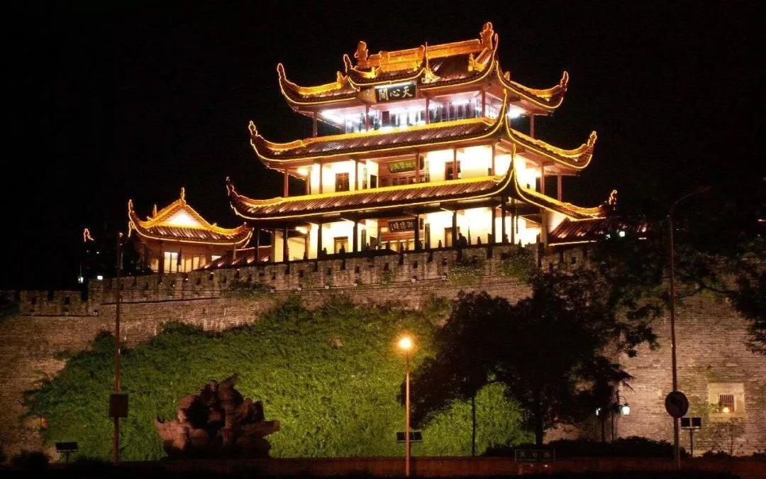 中國十大文化名樓：古詩里的亭臺樓閣美哉！