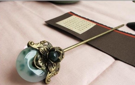 8款優(yōu)雅簪子：一枝古簪執(zhí)手為你綰發(fā)間！