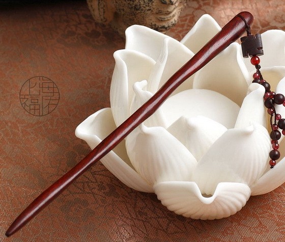 8款優(yōu)雅簪子：一枝古簪執(zhí)手為你綰發(fā)間！