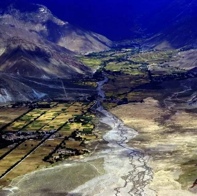 西藏景色，令人神往的佛界凈土