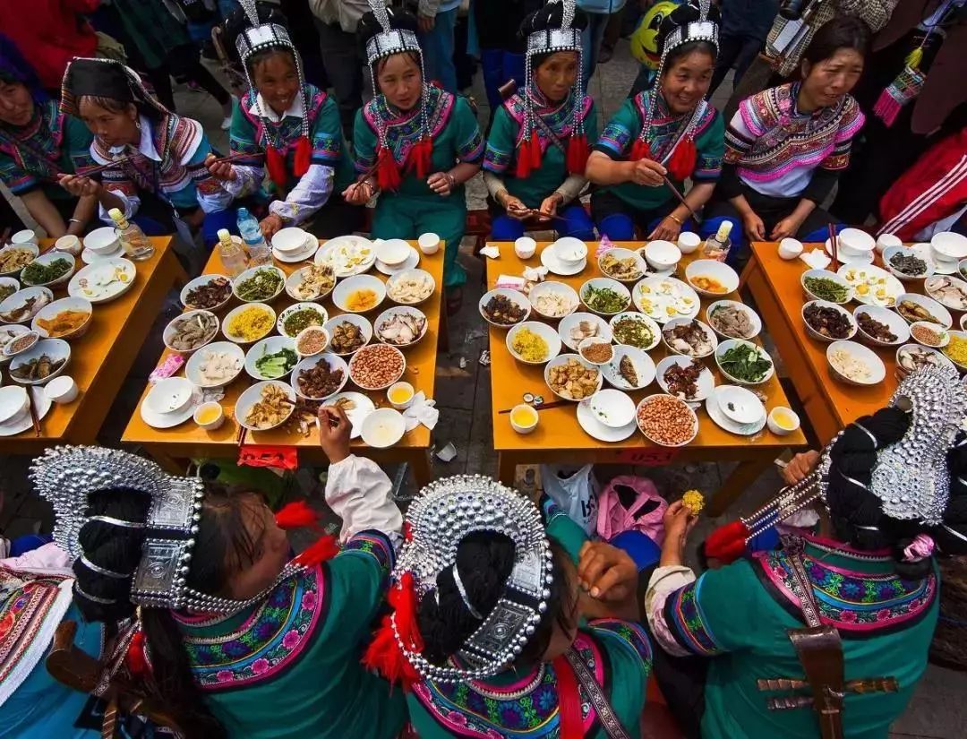 麗江·我們宿約，融入當?shù)氐奈幕罡腥久總€人