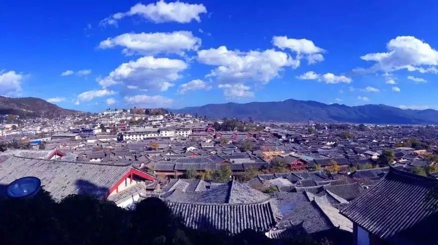 麗江·我們宿約，融入當?shù)氐奈幕罡腥久總€人