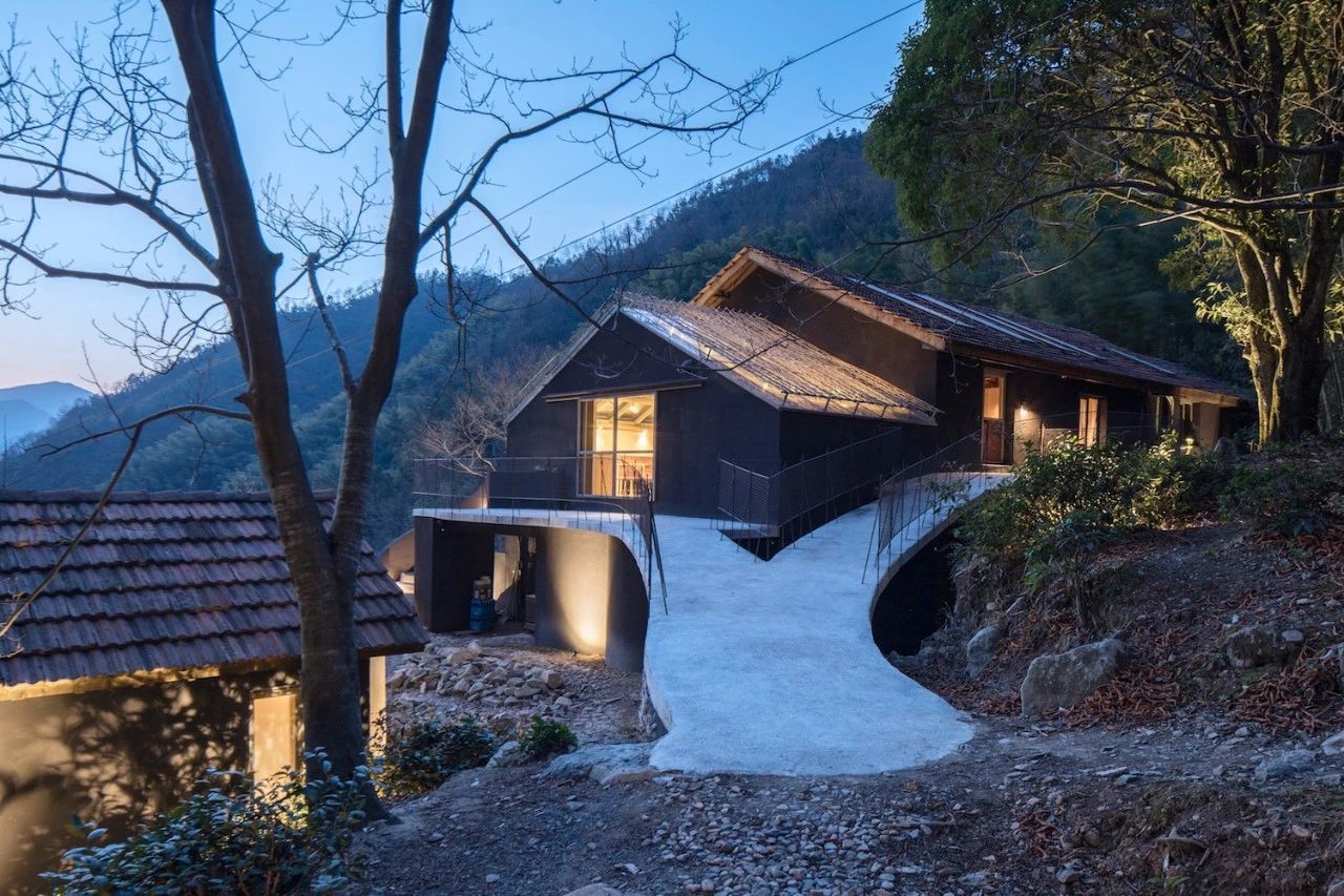 臨安·余來，讓生活重啟