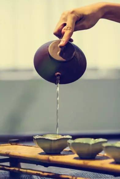 愛上美學(xué)的陶瓷：讀懂瓷器的美！