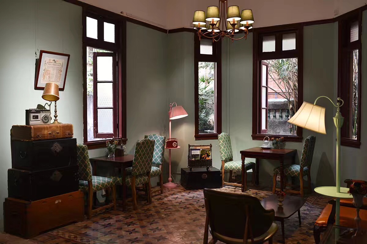 覺園1984，創(chuàng)造一個(gè)時(shí)空錯亂的夢境