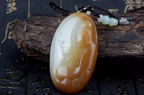 挑選好的和田玉作品，尋找稱心如意的玉石