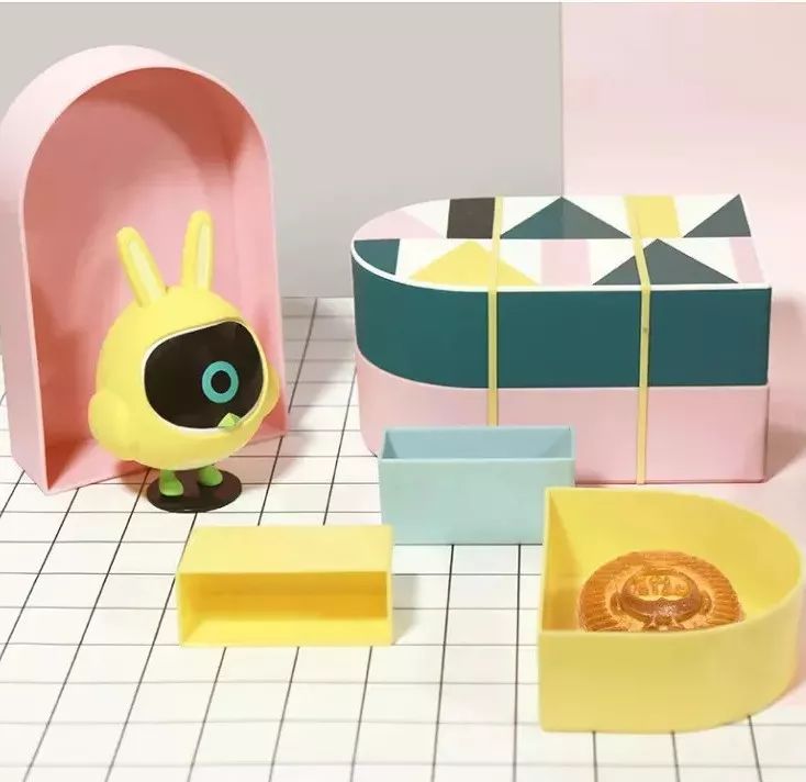 中秋月餅包裝設(shè)計(jì)，創(chuàng)意滿滿的包裝設(shè)計(jì)