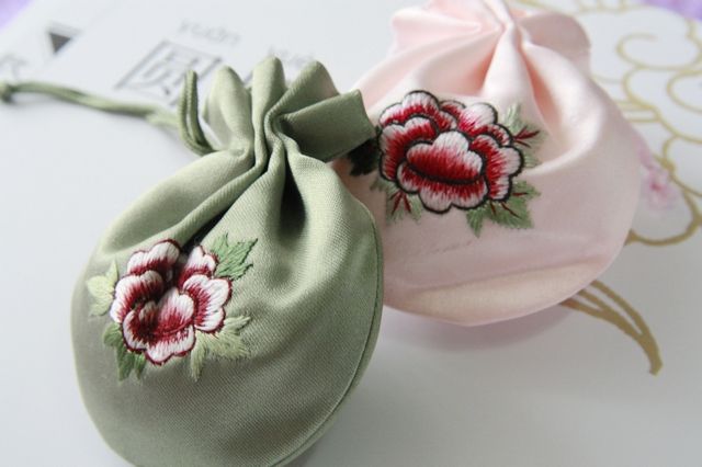 中國古代十大定情信物飾品，何以結(jié)恩情？