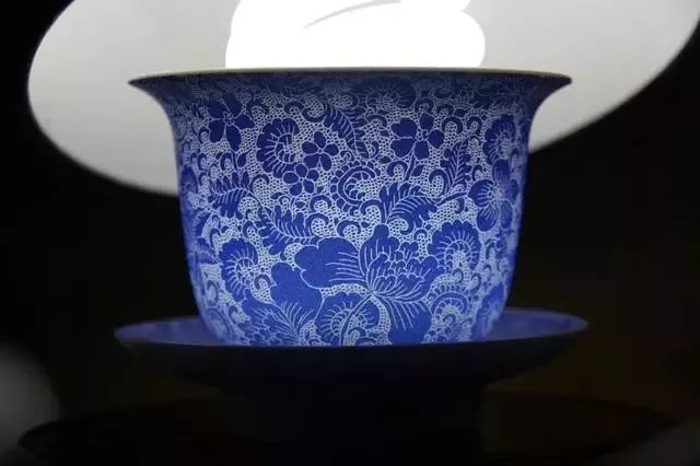 粉彩扒花工藝：細(xì)膩絕妙的陶瓷工藝！