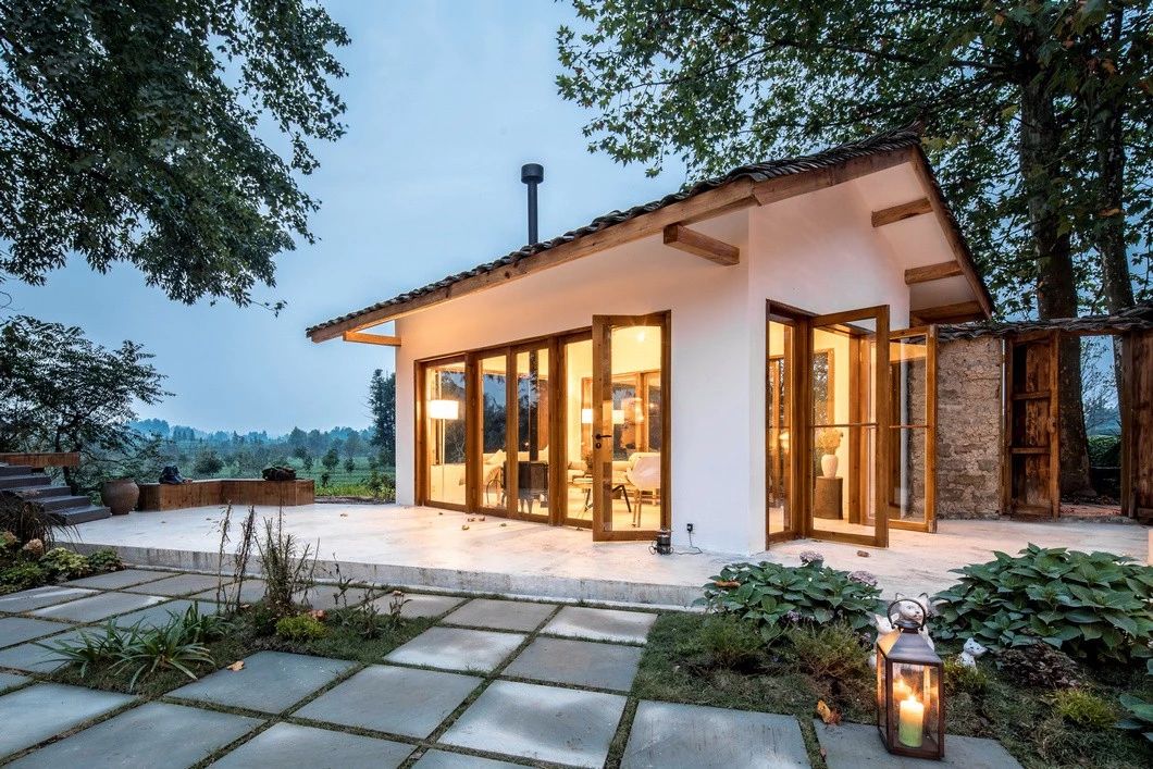 一所茶園里的民宿，過著鄉(xiāng)下悠閑愜意的日子