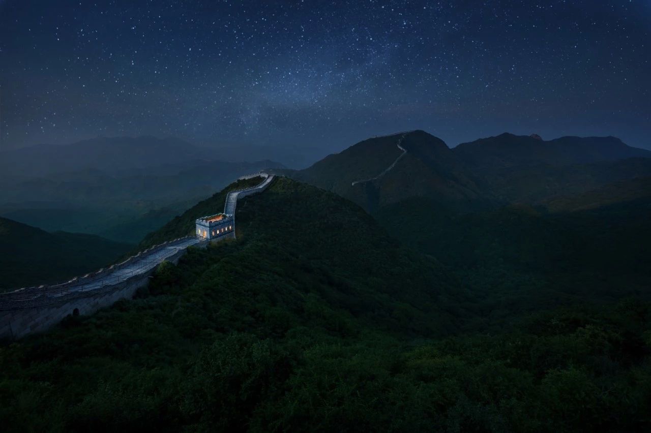 奇屋一夜民宿設(shè)計集合，把民宿開在了長城上