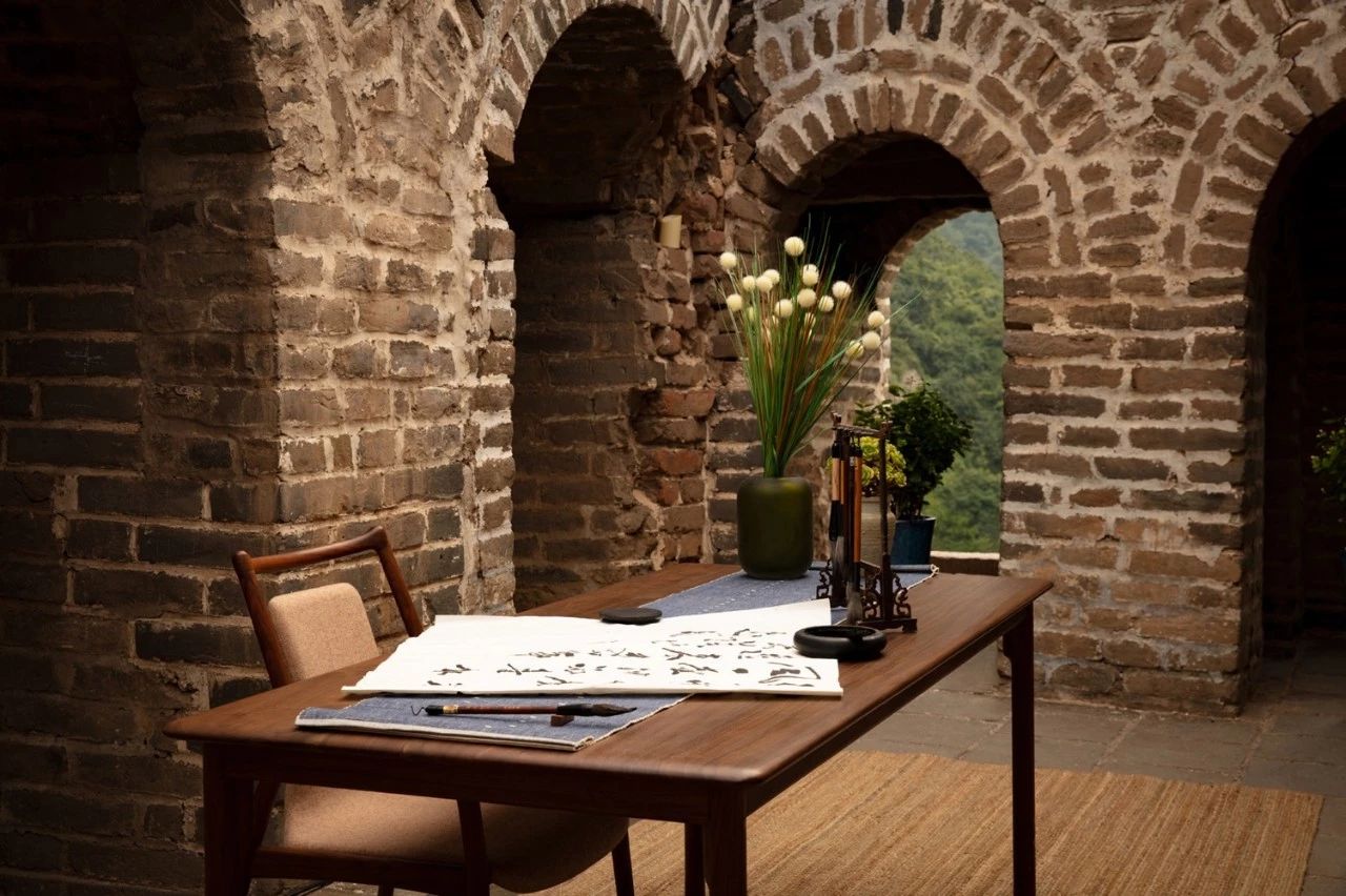 奇屋一夜民宿設(shè)計集合，把民宿開在了長城上