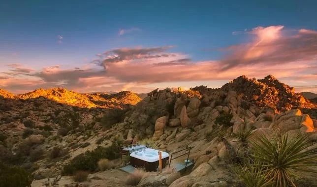 奇屋一夜民宿設(shè)計集合，把民宿開在了長城上