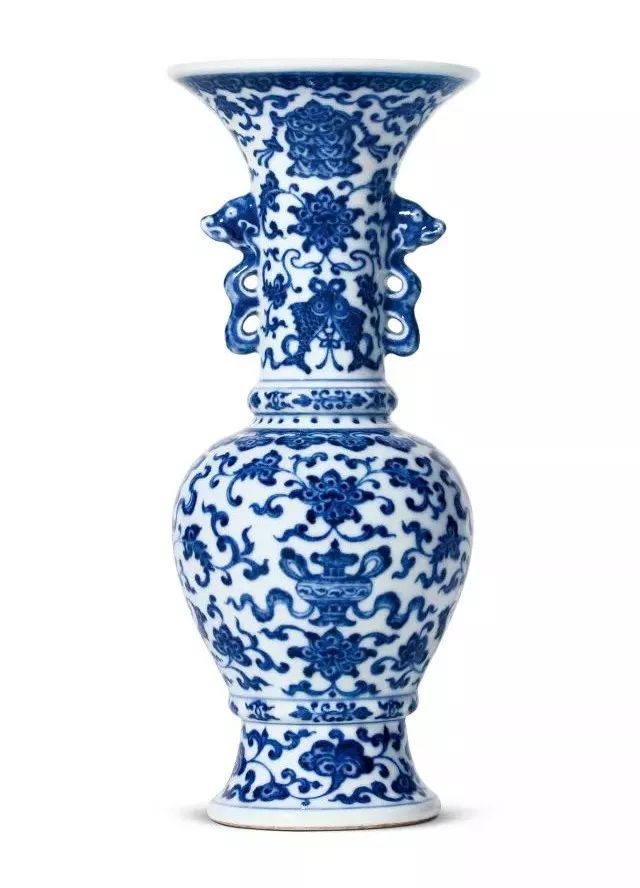 青花瓷藝術(shù)，一朵從時(shí)光中走出來的奇葩