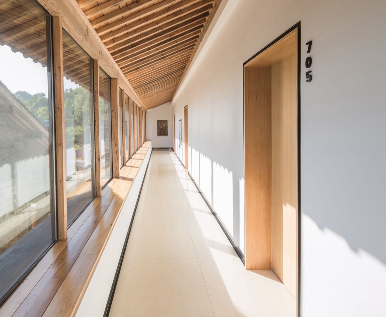 安吉·仁里息心廬，擁泉而居枕山而眠!