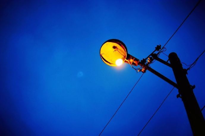 中式燈具之美，美燈配美景美哉