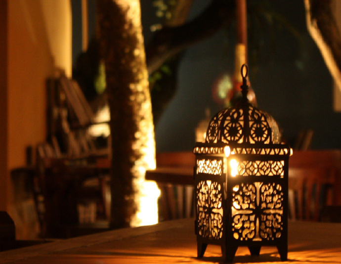 中式燈具之美，美燈配美景美哉